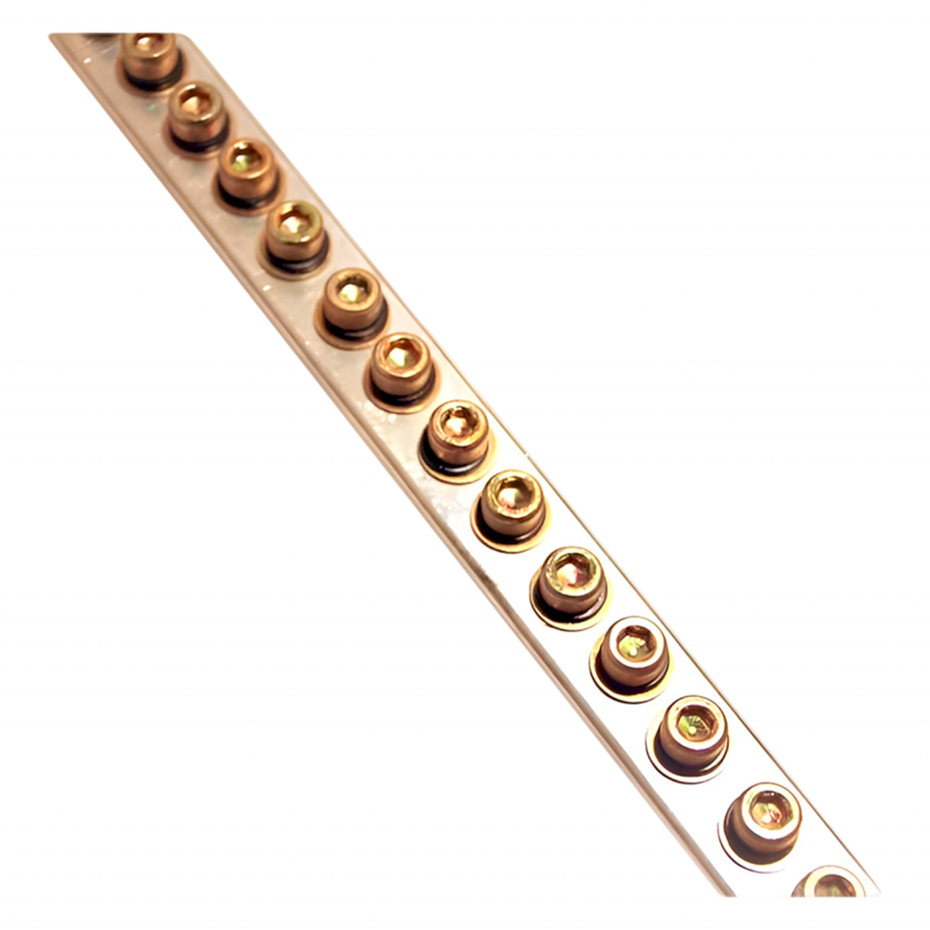 [27200] BARRA DE COBRE 250Amp 20X6 CON 62 E/S ALLEN 1MT 250AP